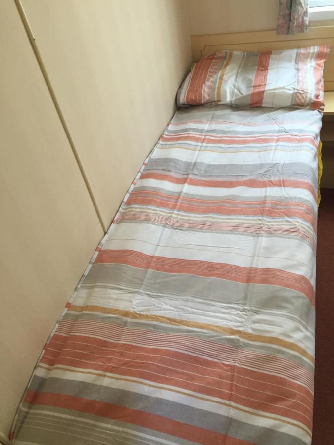 L&G Family Holidays 8 Berth Sealands Familys Only And The Lead Person Must Be Over 30 (Adults Only) Ingoldmells Exterior photo